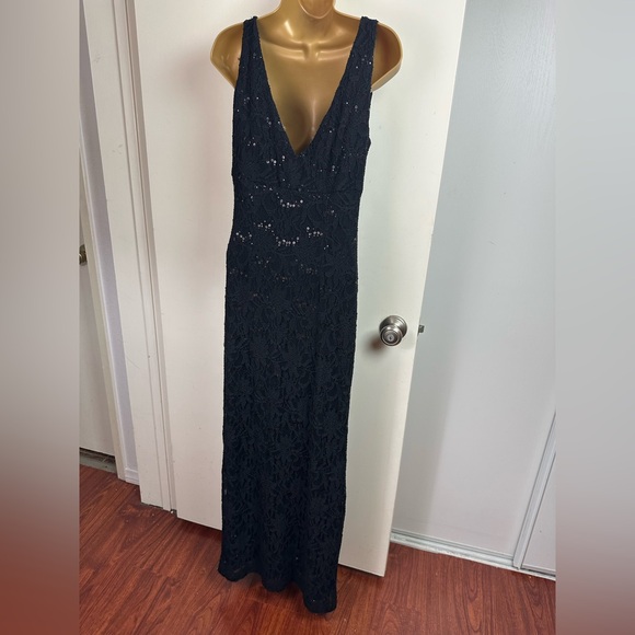 Lauren Ralph Lauren Evening Black Vintage ShimmerSequin Floral Textured Dress 6P - Picture 10 of 16